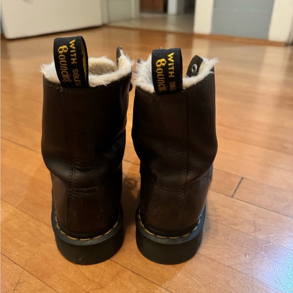 Dr. Martens Women's Serena Burnished Wyoming Chukka Boot - Picture 5 of 8